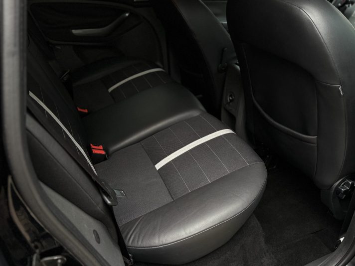 Ford Kuga Titanium -Individual