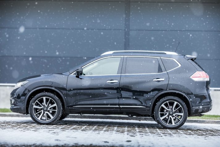 NISSAN X TRAIL