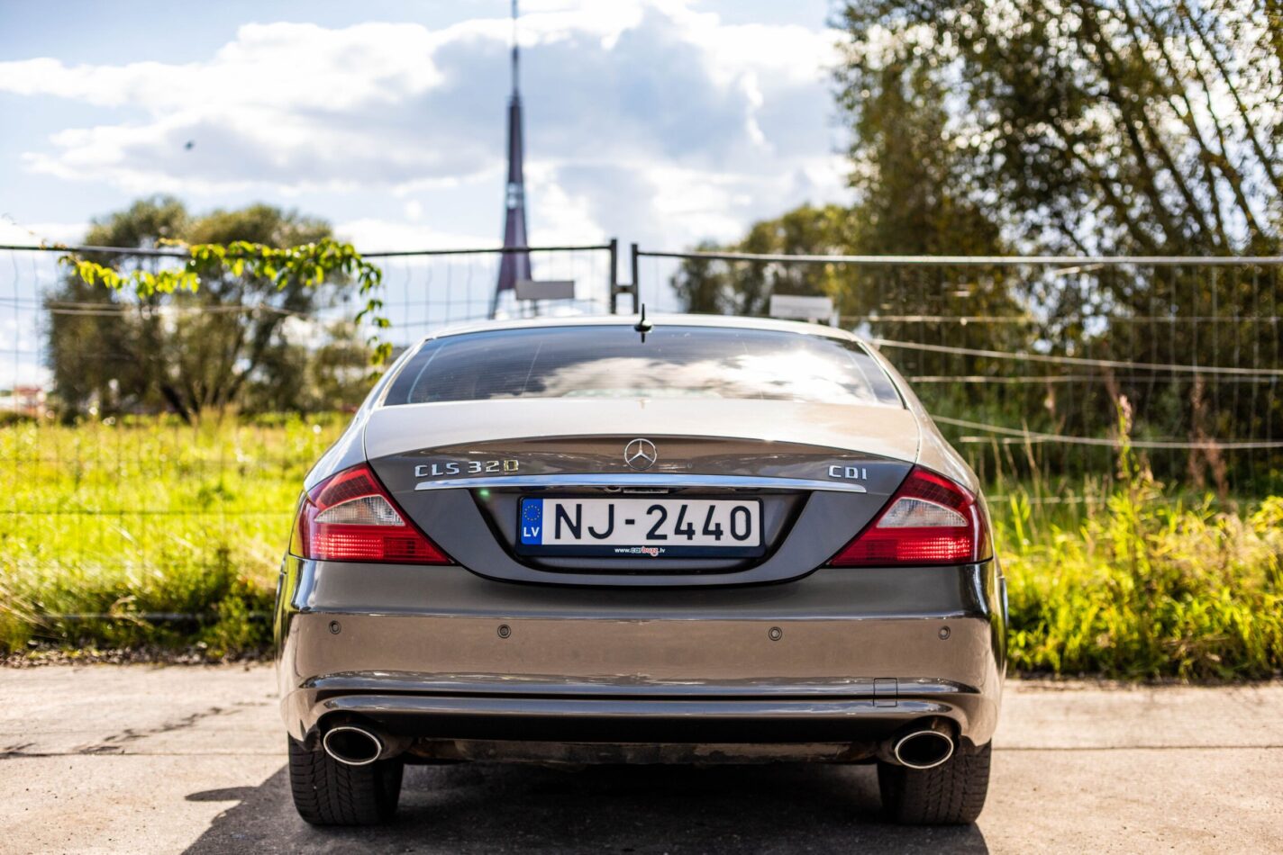 MERCEDES BENZ CLS 320