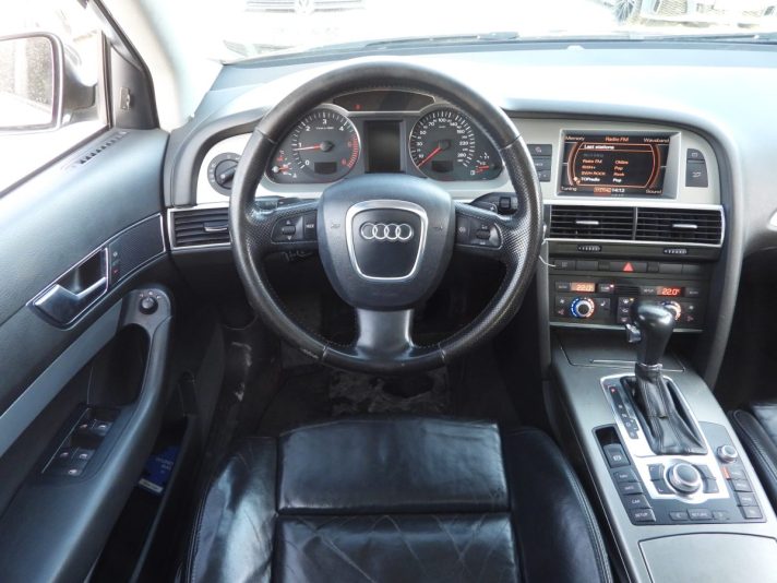 AUDI A6 QUATTRO