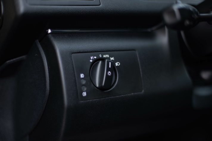 MERCEDES BENZ B 200