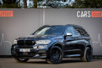 BMW X5 M50D