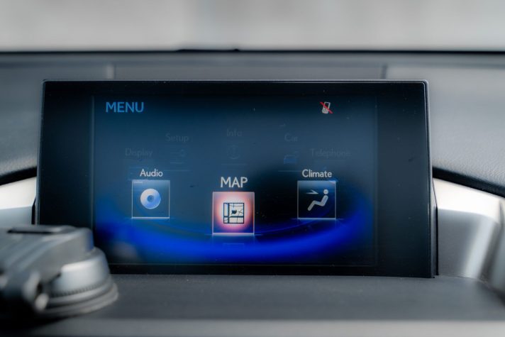 LEXUS NX300H