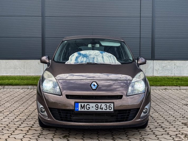 RENAULT MEGANE SCENIC
