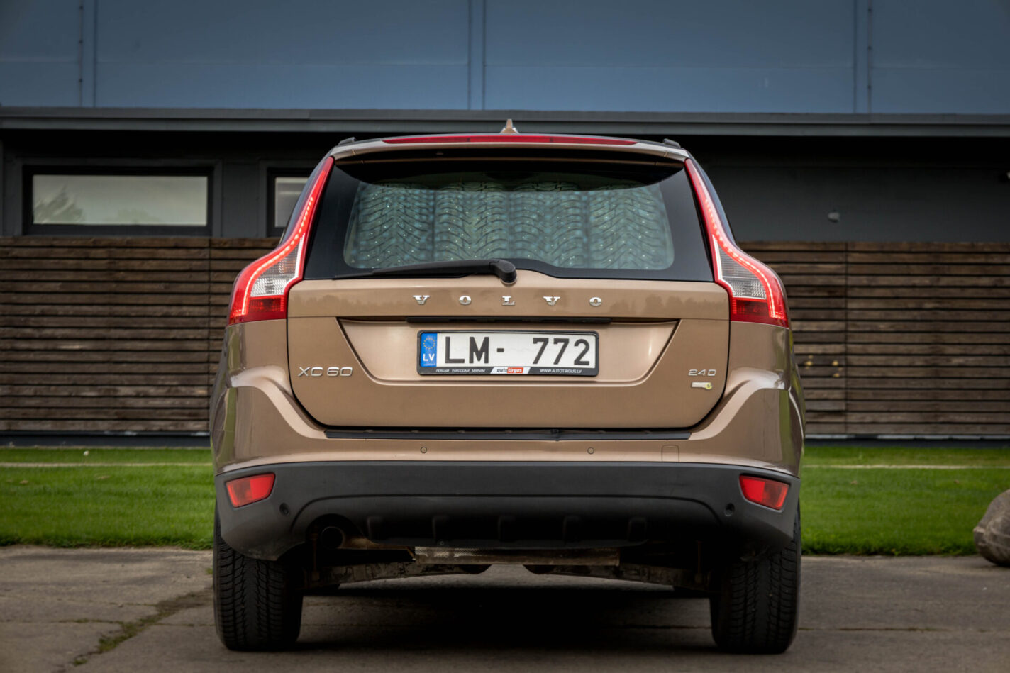 VOLVO XC60
