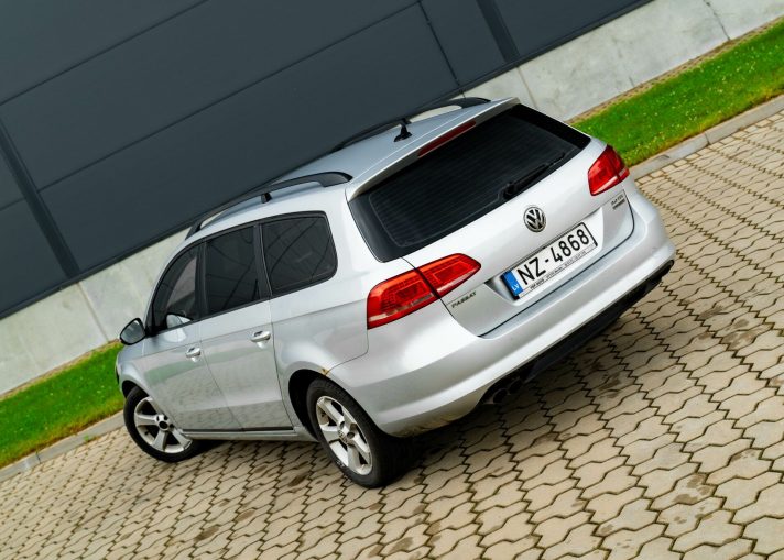 VW PASSAT