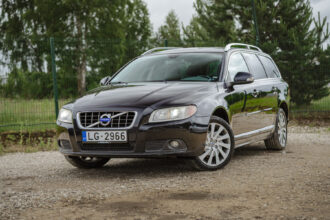 VOLVO V70