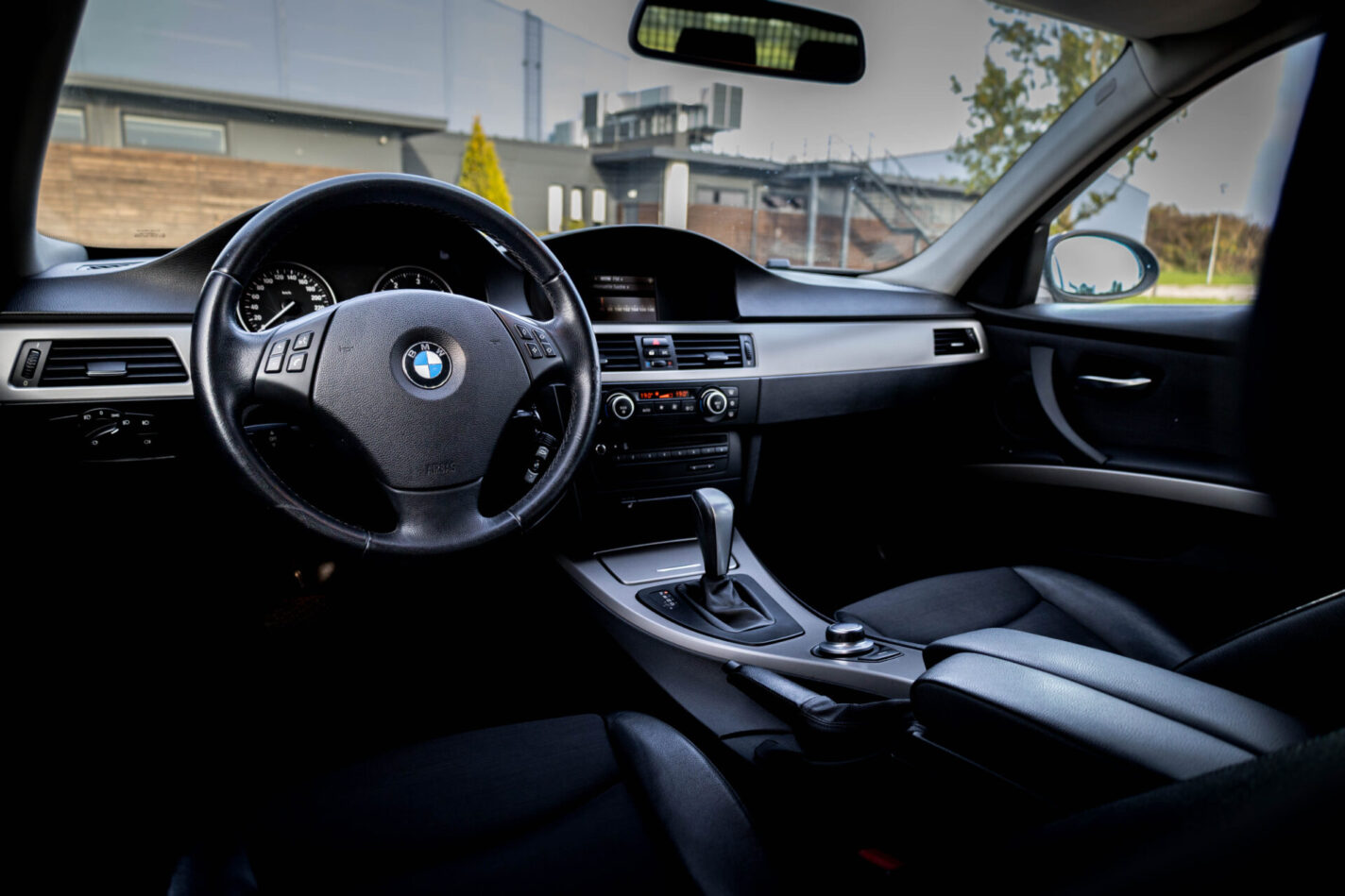BMW 325