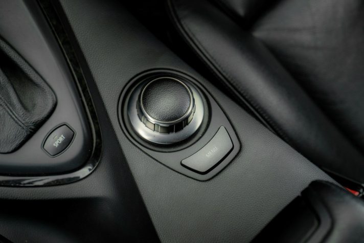 BMW 650