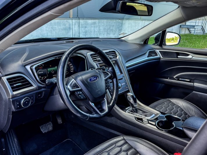 FORD MONDEO