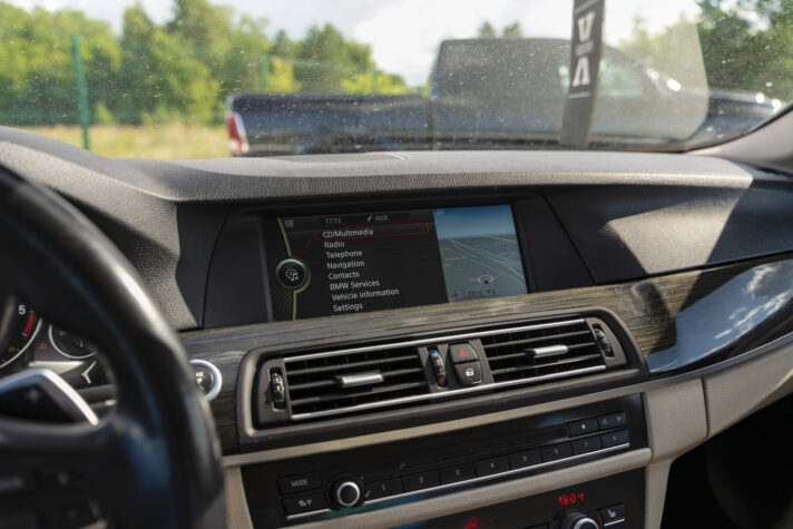 BMW 525