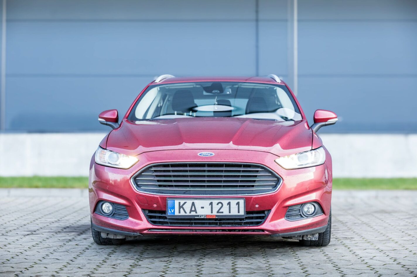 FORD MONDEO