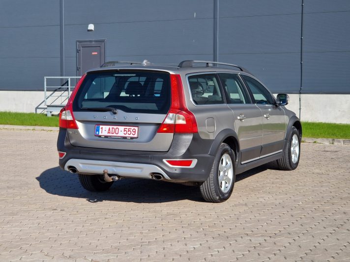 Tikko no Beļģijas, Volvo XC 70, 2.4 Dīzelis
