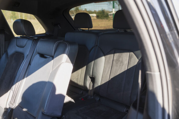 AUDI Q7 S-LINE