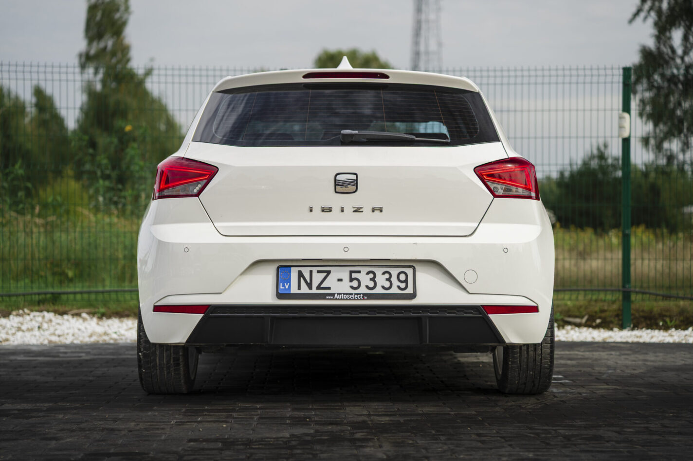 SEAT IBIZA