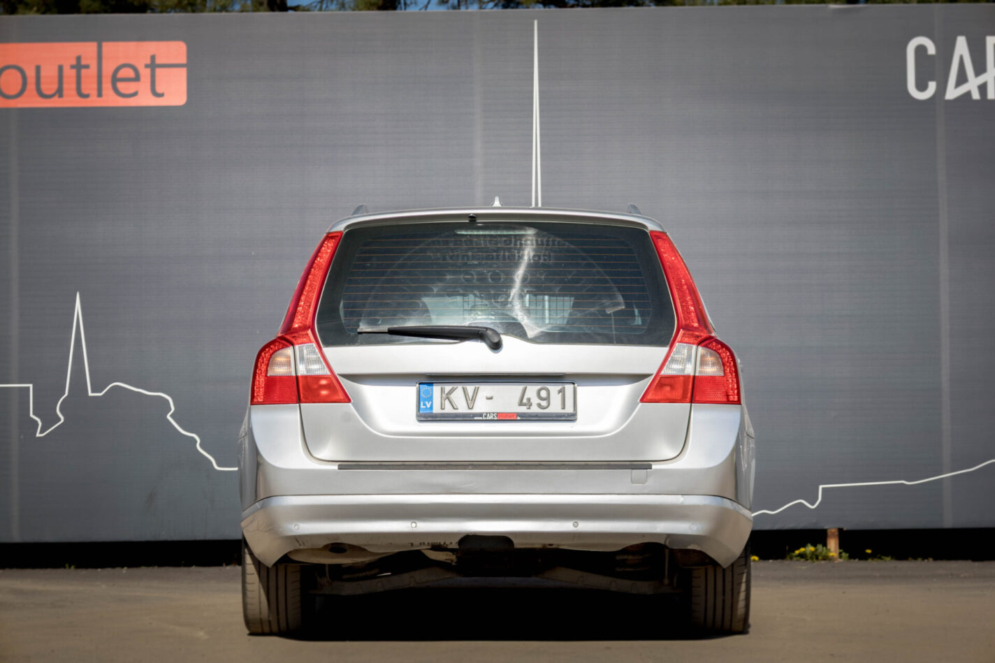 VOLVO V70