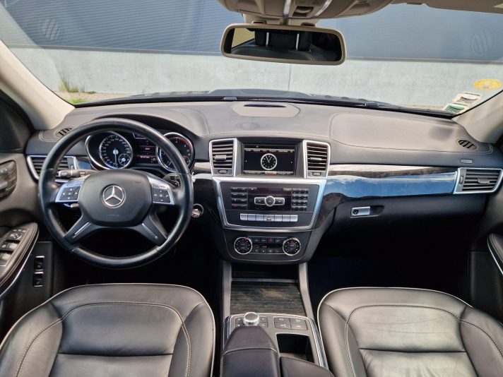Tīko no Francijas MB GL 4MATIC 3.D
