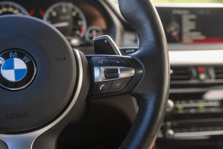 BMW X6 M50D