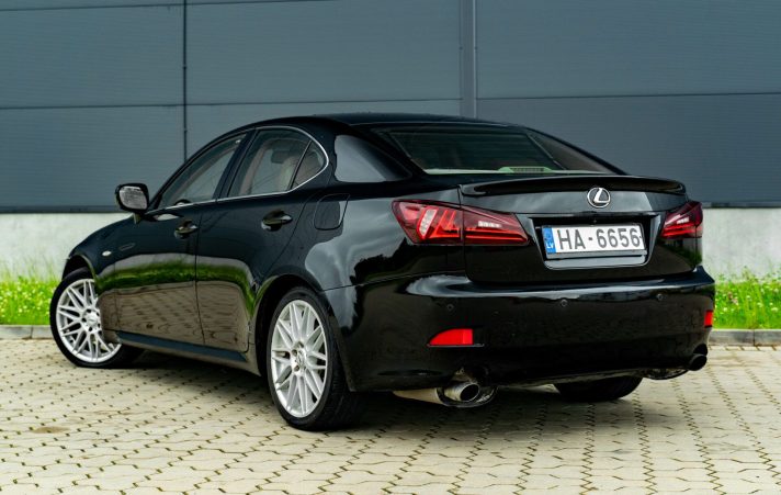 LEXUS IS 250