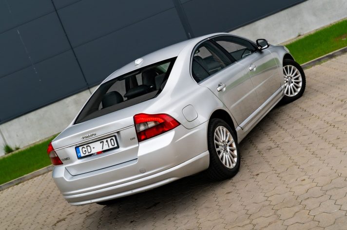 VOLVO S80