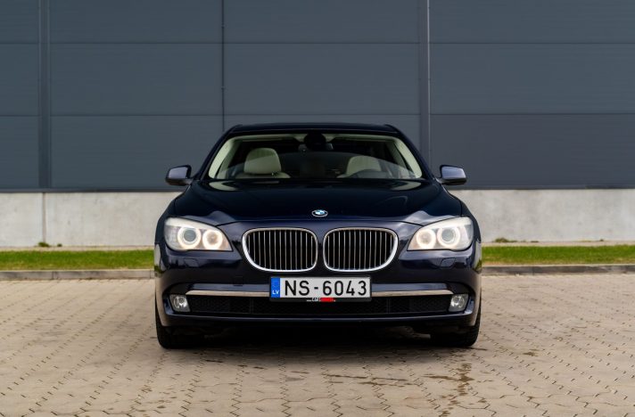 BMW 740D