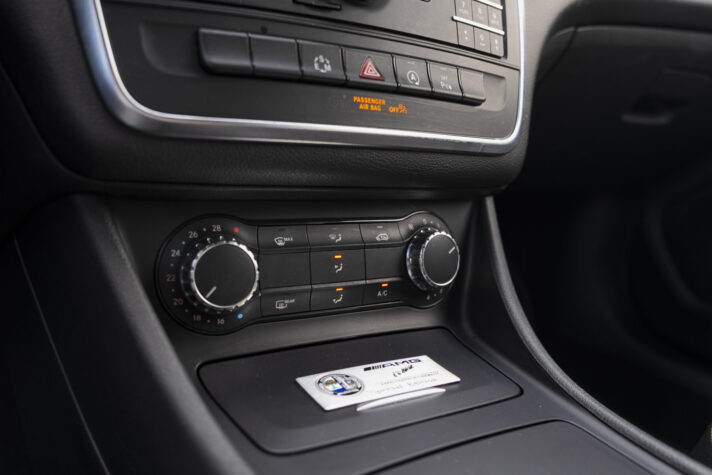 MERCEDES BENZ CLA 220 CDI