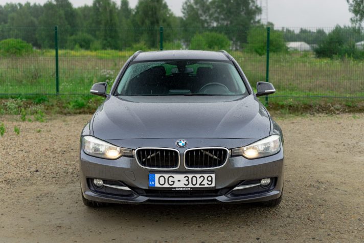 BMW  318