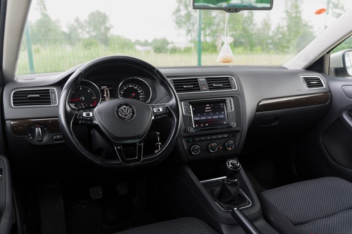 VW JETTA