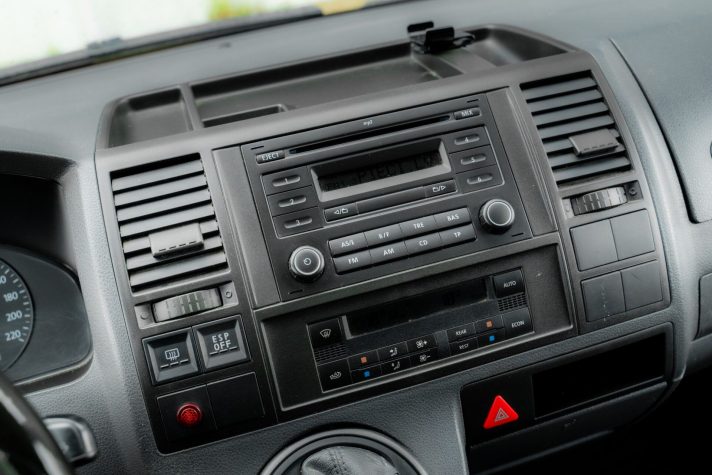 VW CARAVELLE