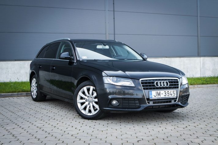AUDI A4