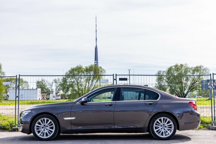 BMW 740d
