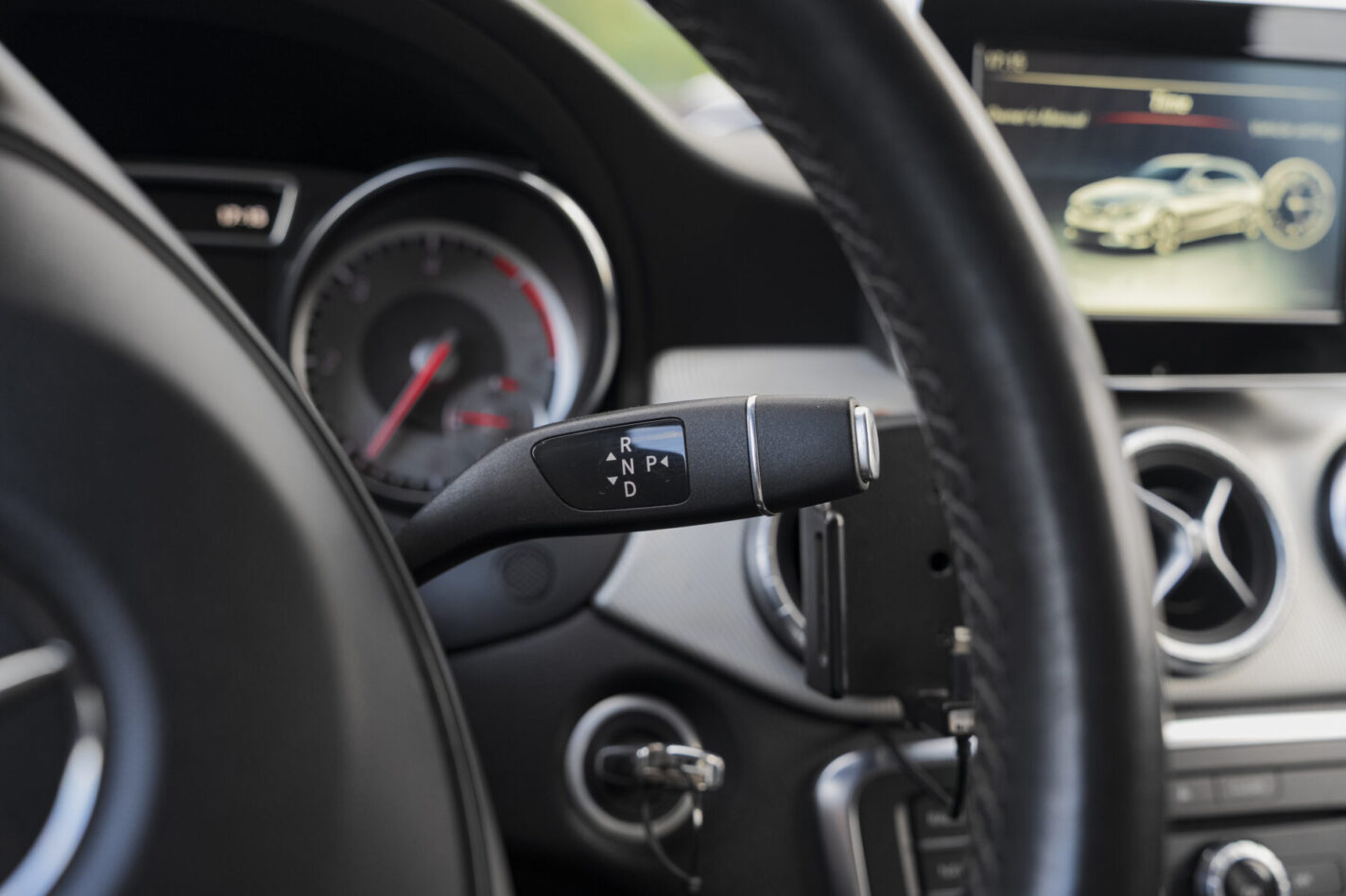 MERCEDES BENZ CLA 220 CDI