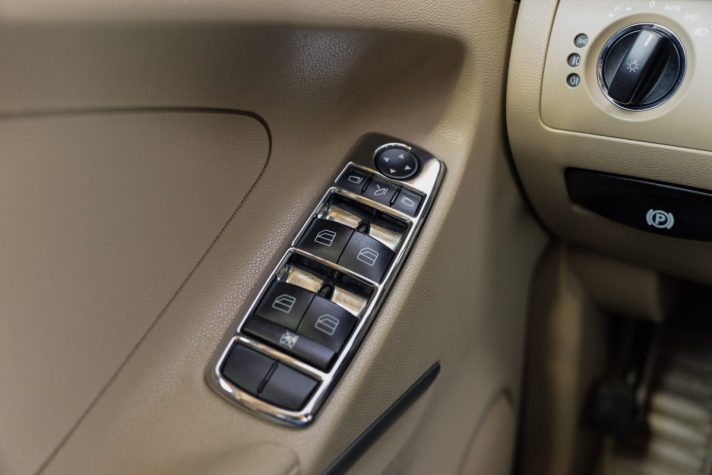 MERCEDES BENZ ML 320
