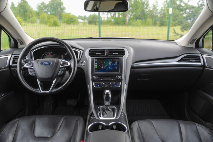 FORD MONDEO