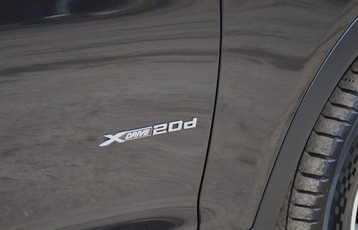 Tikko ievests. BMW X3 X-Line, X-Drive ar 2.0d B47 (140Kw-190Z/s).  Dīzeļa motoru un  automātisko ātrumkārbu.