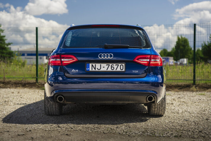 AUDI A4 AVANT FACE-LIFT