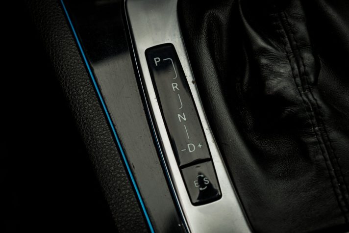 MERCEDES BENZ C220
