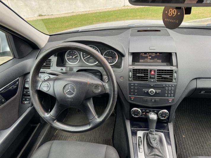 Mercedes C220
