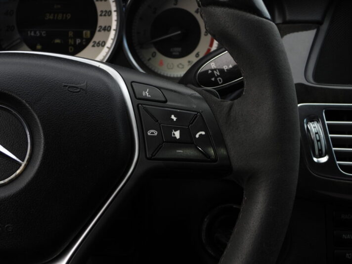 MERCEDES BENZ CLS