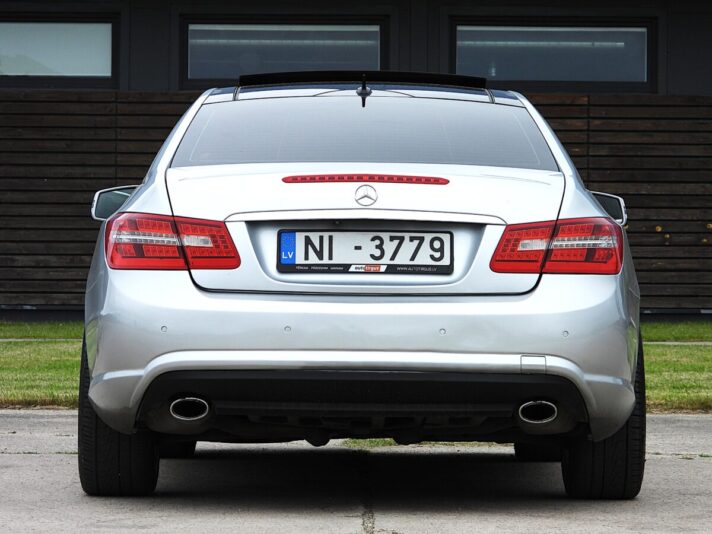 MERCEDES BENZ E350