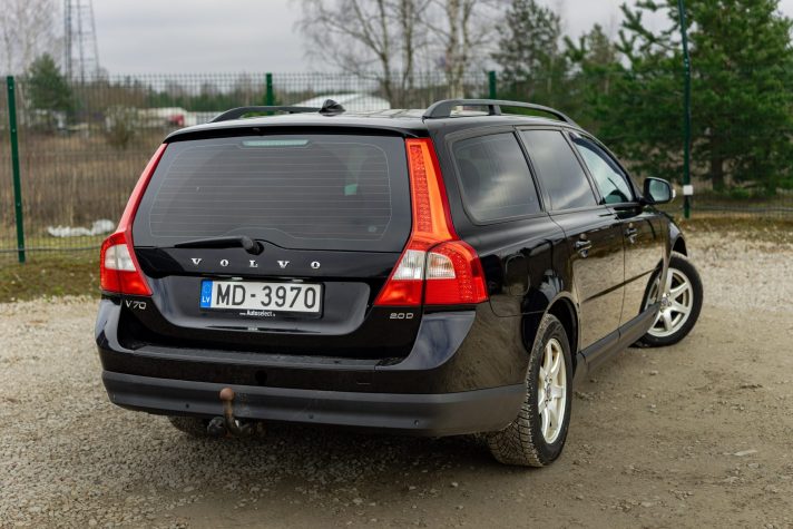 VOLVO V70