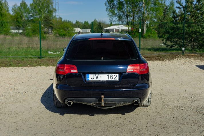AUDI A6 QUATTRO
