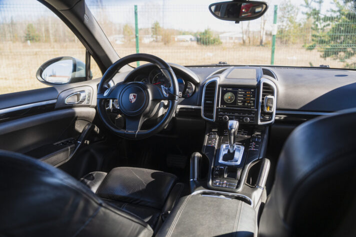 PORSCHE CAYENNE DIESEL