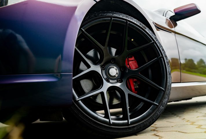 BMW 650