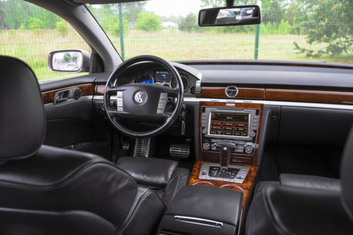 VW PHAETON