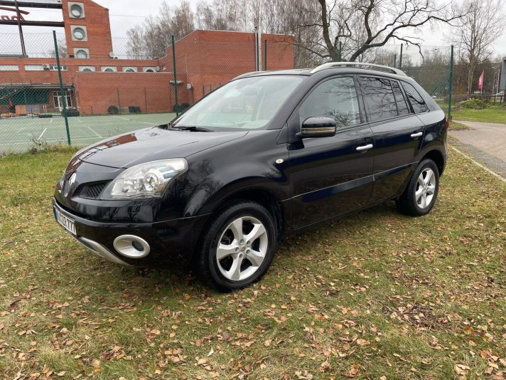 RENAULT KOLEEOS AR MAZU ORIGINALU PIERADAMU NOBRAUKUMU