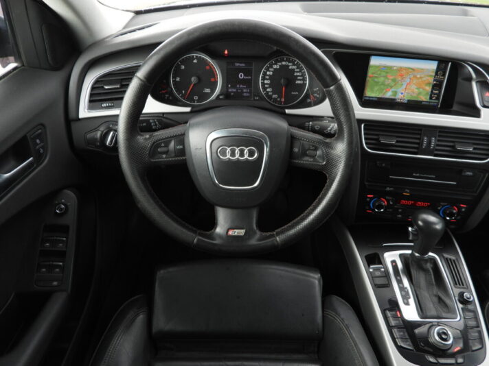 AUDI A4 ALLROAD