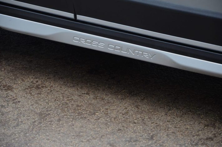 Tikko ievests. Volvo Xc70 2.4D5 (158kw-215z/s) Dīzelis 4×4 Awd pilnpiedziņas ar automātisko ātrumkārbu.