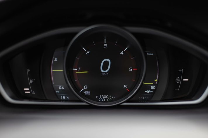 VOLVO V40