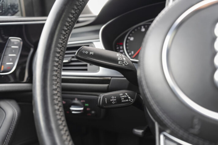 AUDI A6 LIMOUSINE QUATTRO